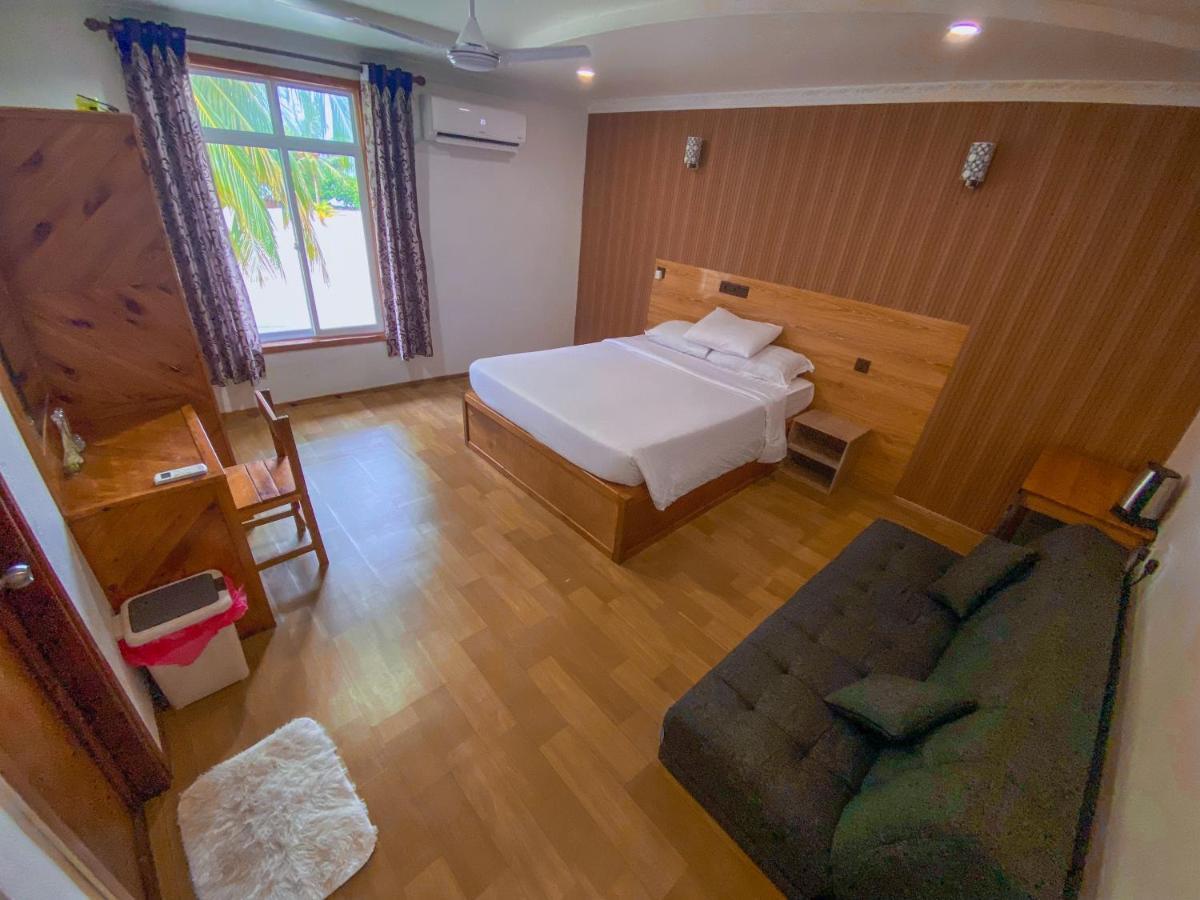Leisure Inn Guest House Bodufolhudhoo Exterior photo